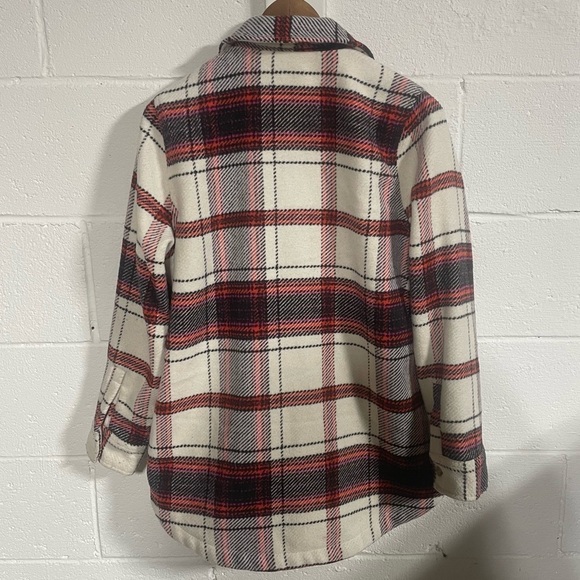 Universal Thread Ivory|Red Plaid Button Down Shacket Sz XS - Picture 5 of 5
